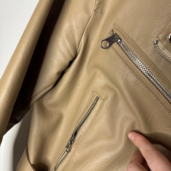Sinsay biker jacket Faux leather size Xl - Picture 9 of 9